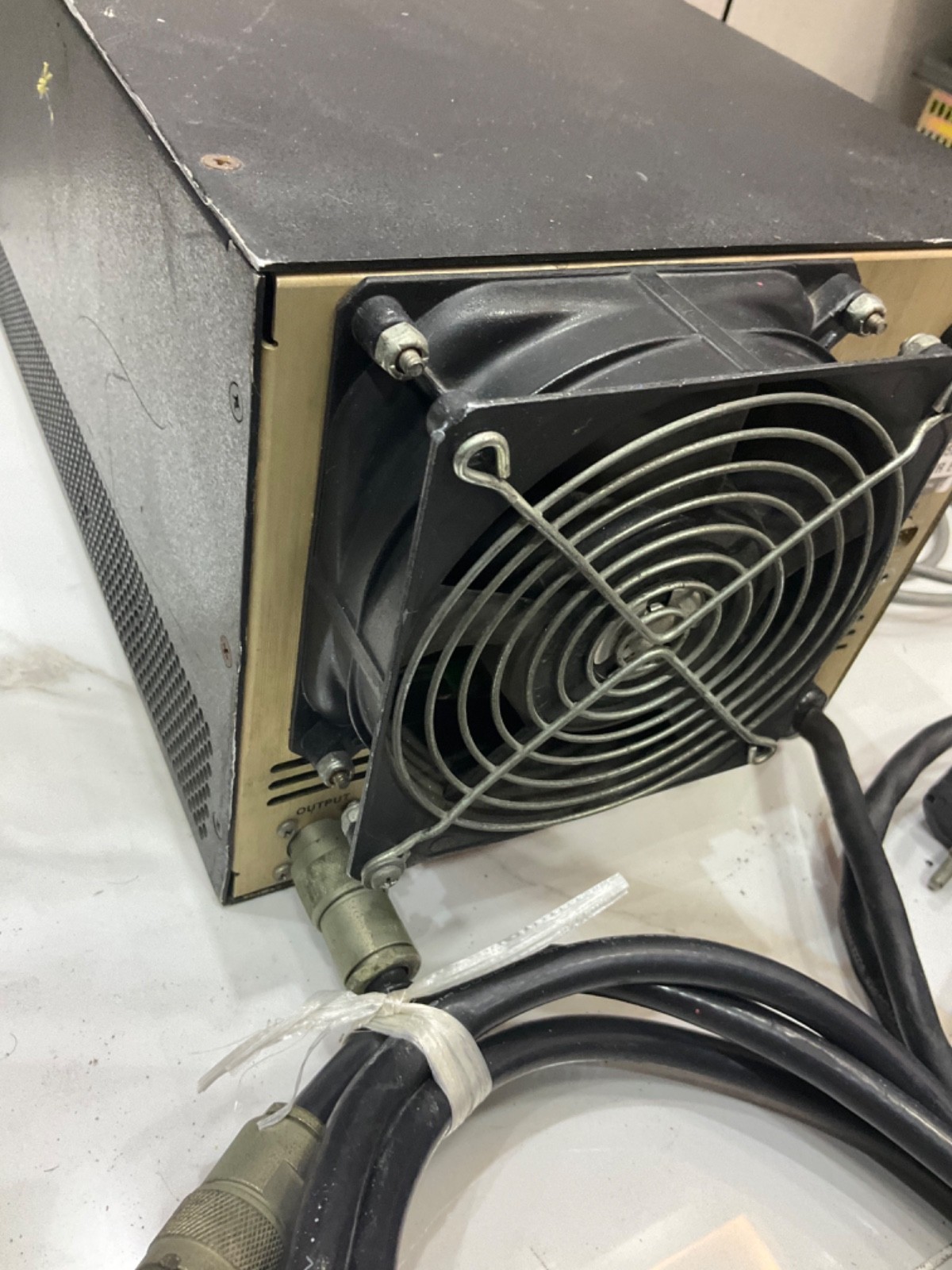ADVANCED ENERGY 3155002-005E RFX-600 RF GENERATOR