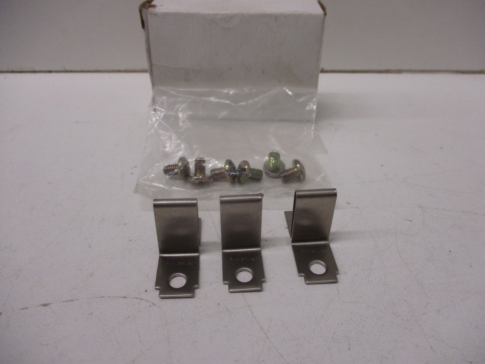 *NEW* EATON / CUTLER-HAMMER C19.8B CONTACT KIT