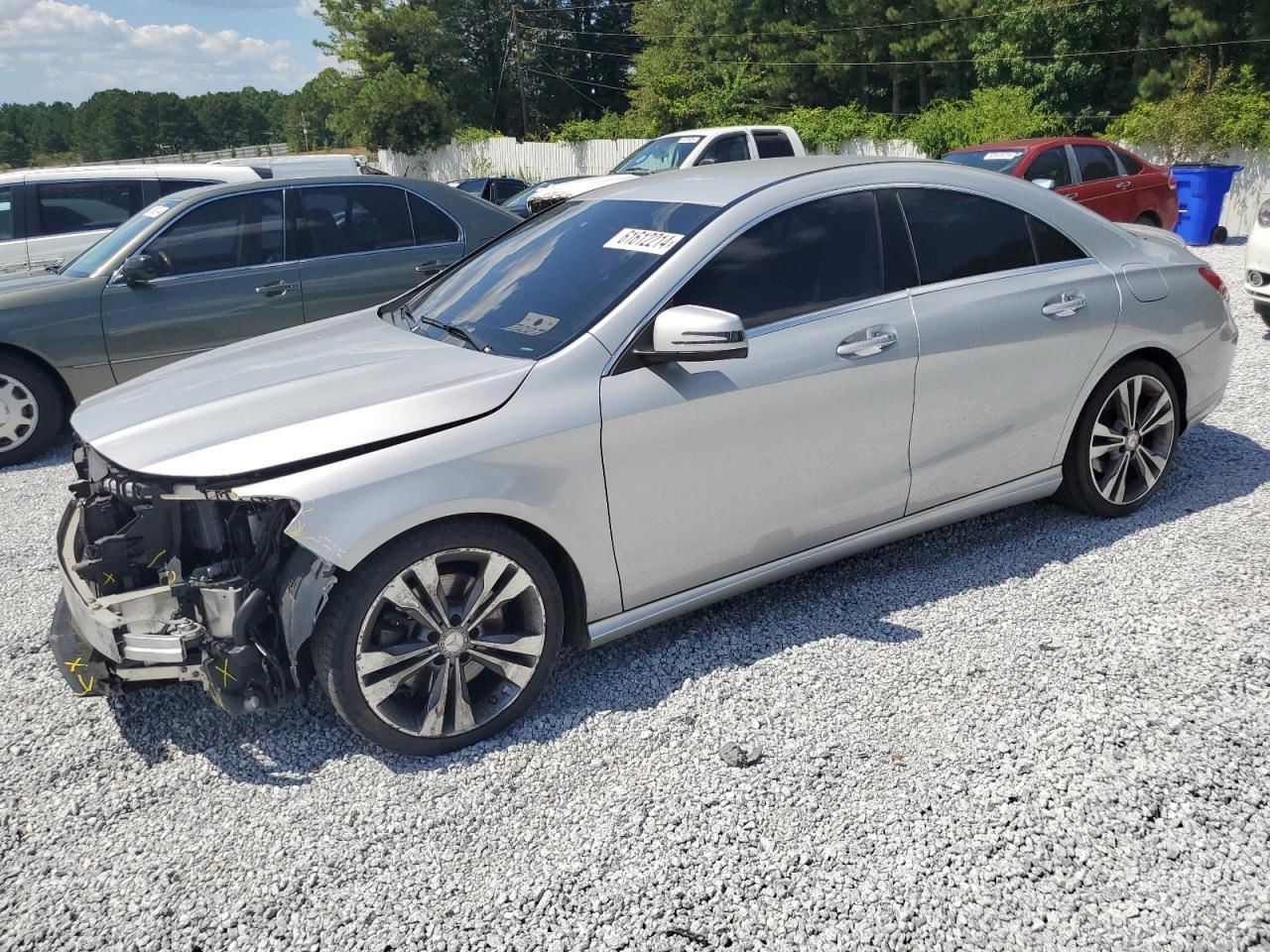 CLA250    2016 Glove Box 5008476