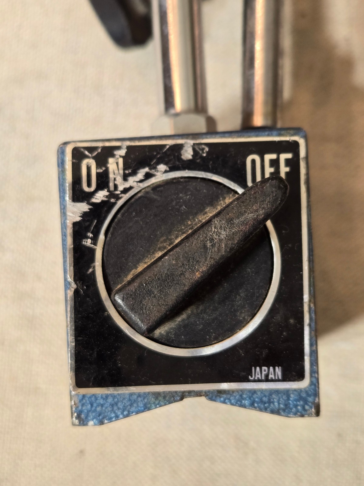 Japan Magnetic Base