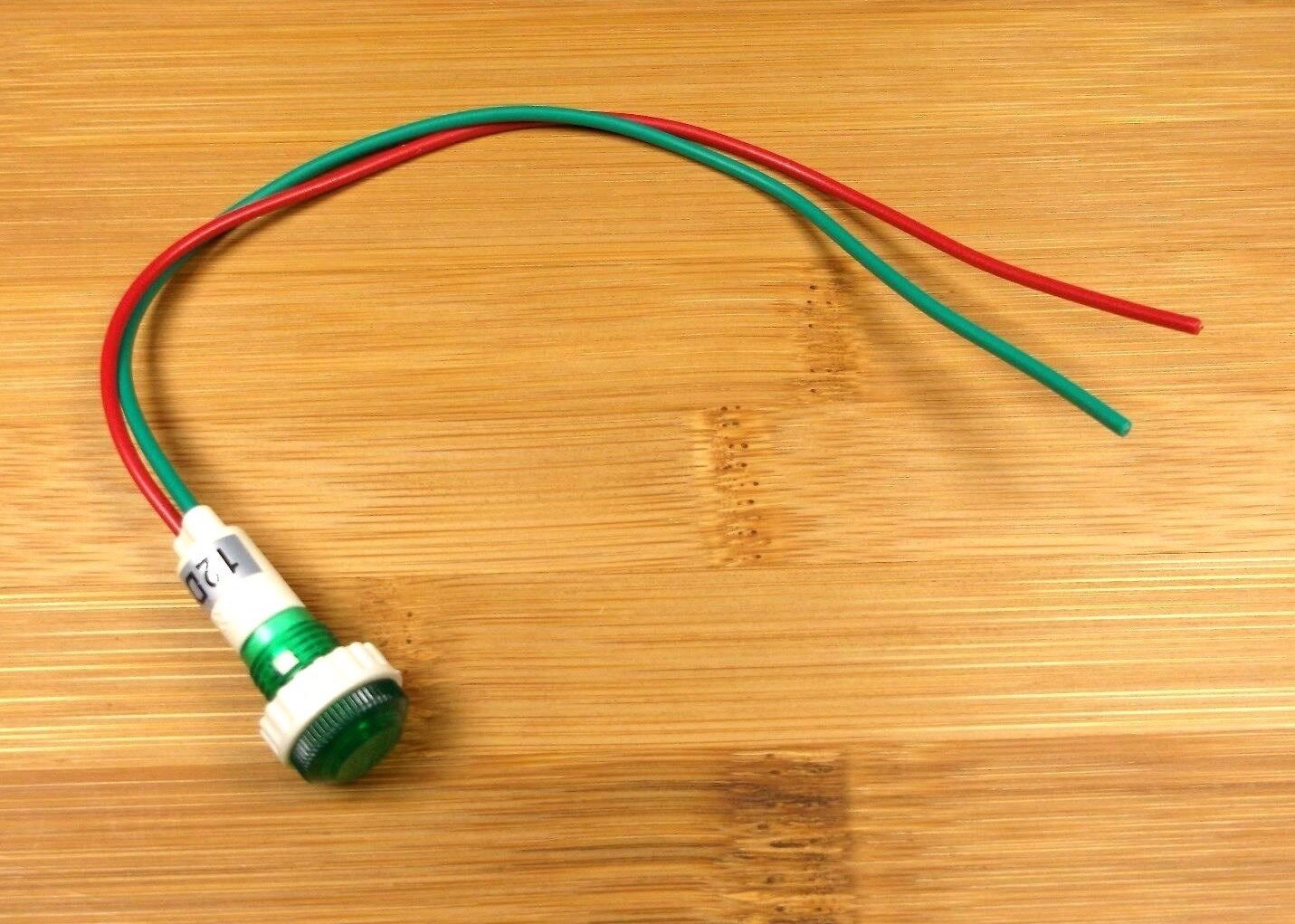 BBT 12 VDC Waterproof Low-Profile Green LED Indicator Light