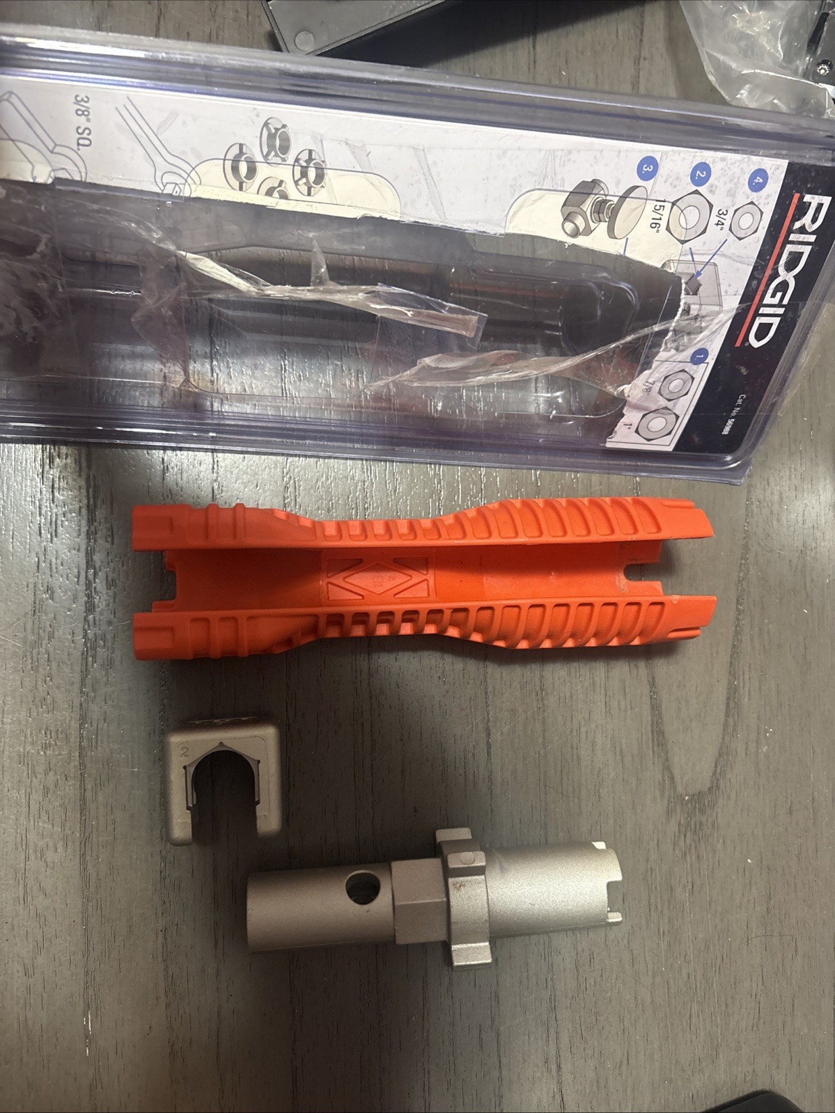 Ridgid EZ Change Faucet Tool