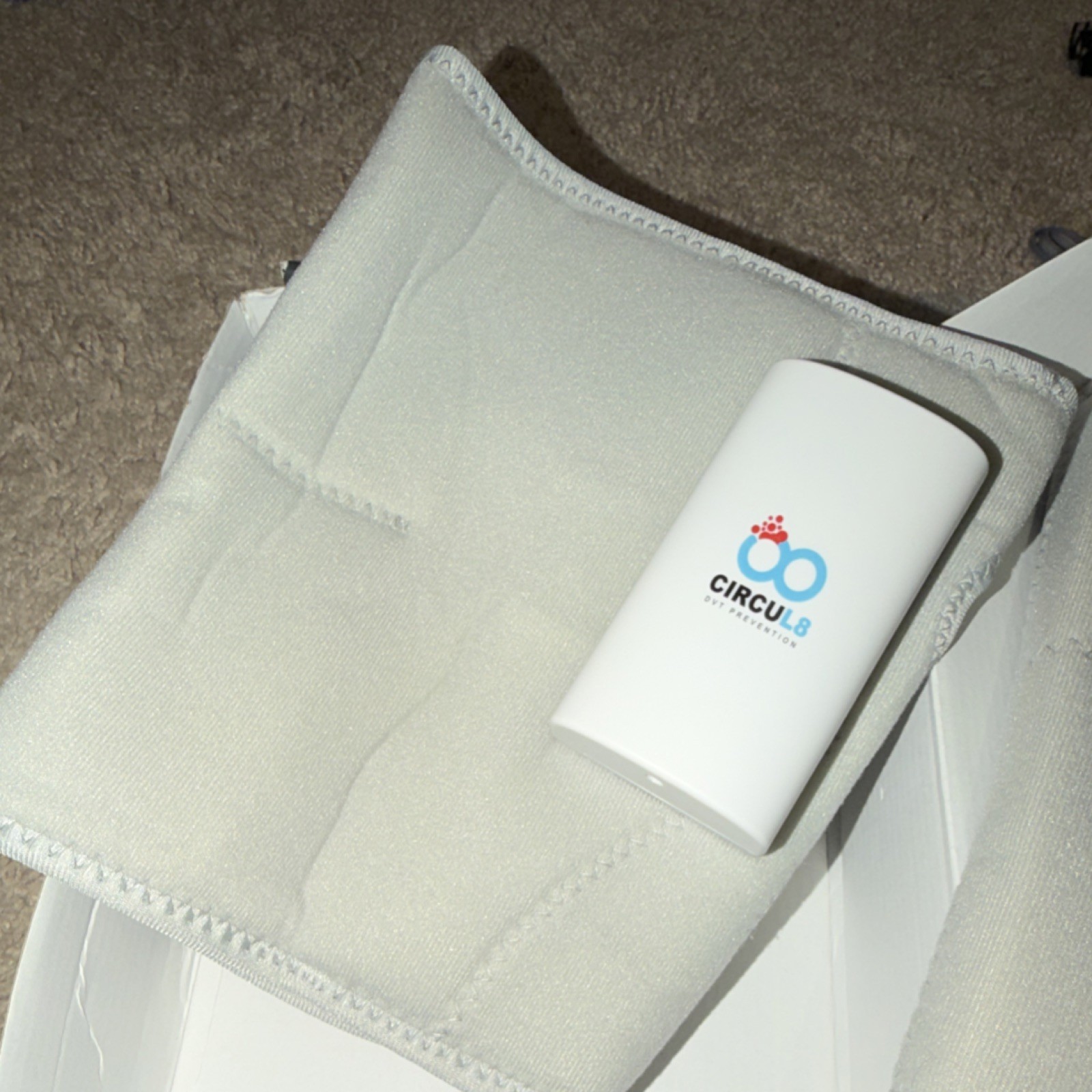Circul8 Circul8 DVT Prevention Device Pair with Charger and Pads