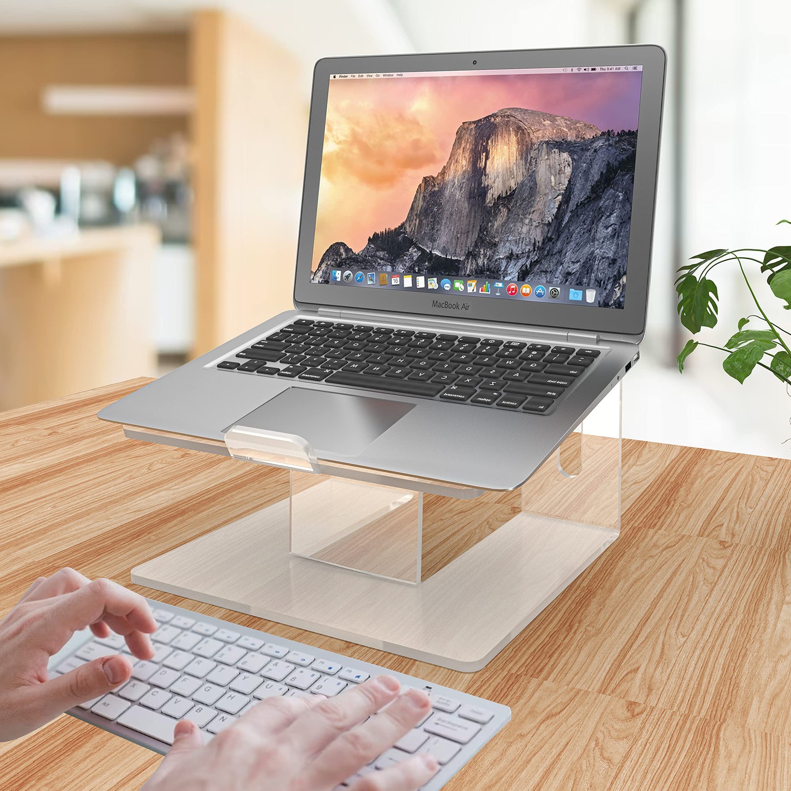 6MM Clear Acrylic Laptop Stand For Desk Portable Ergonomic Riser 1015.6