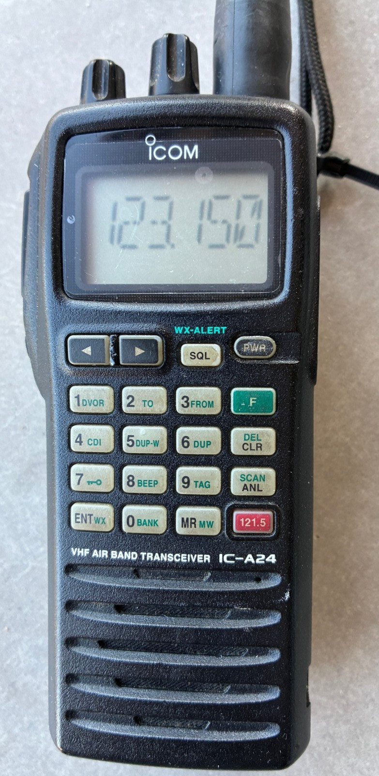 ICOM VHF AIR BAND TRANSCEIVER and VOR navigation IC-A24