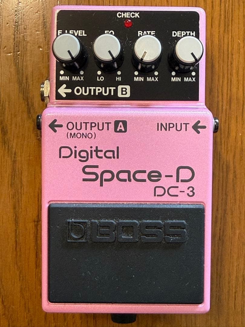 BOSS DC-3 Digital Space-D Made in Japan used Good Condition