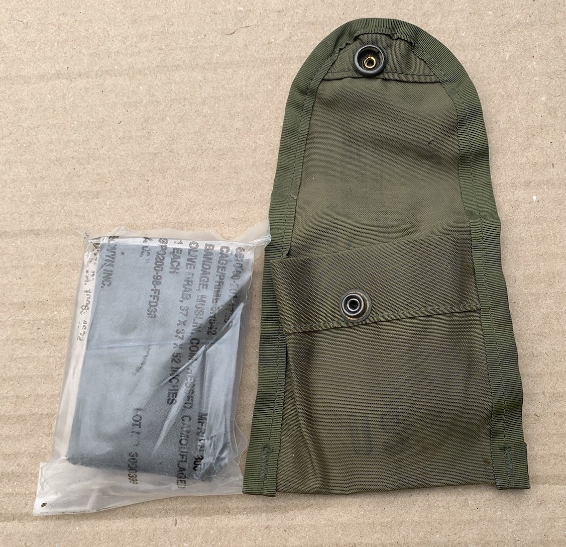 US Military LC-1 ALICE First Aid Pouch w/ Bandage