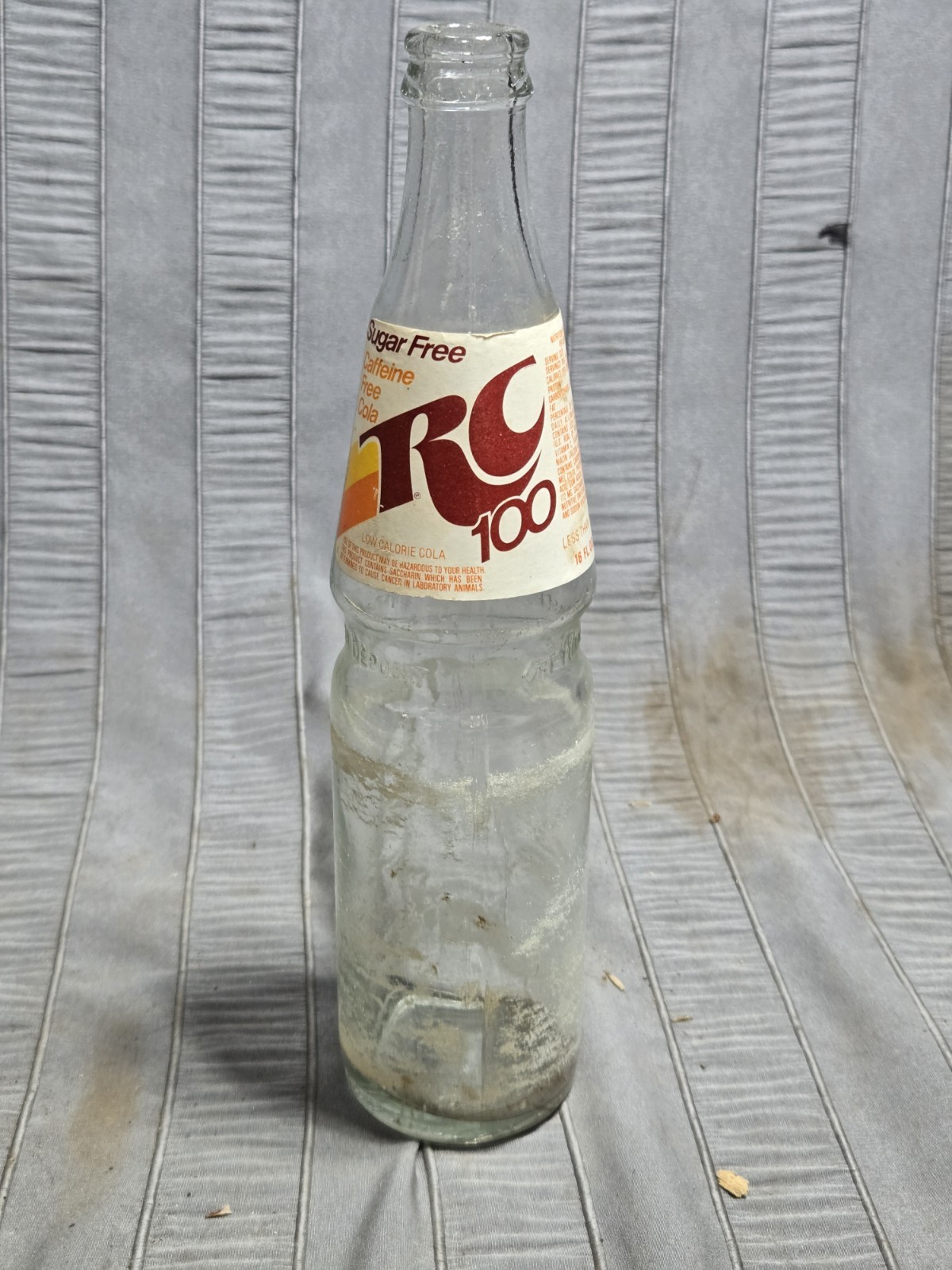 RARE RC 100 Cola Sugar free Caffeine free vintage soda pop Bottle  Royal Crown
