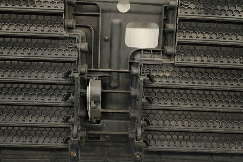 2015-2018 Ford Edge Active Grille Air Shutter Assembly FT4B-8N301-AB OEM *ReaD*