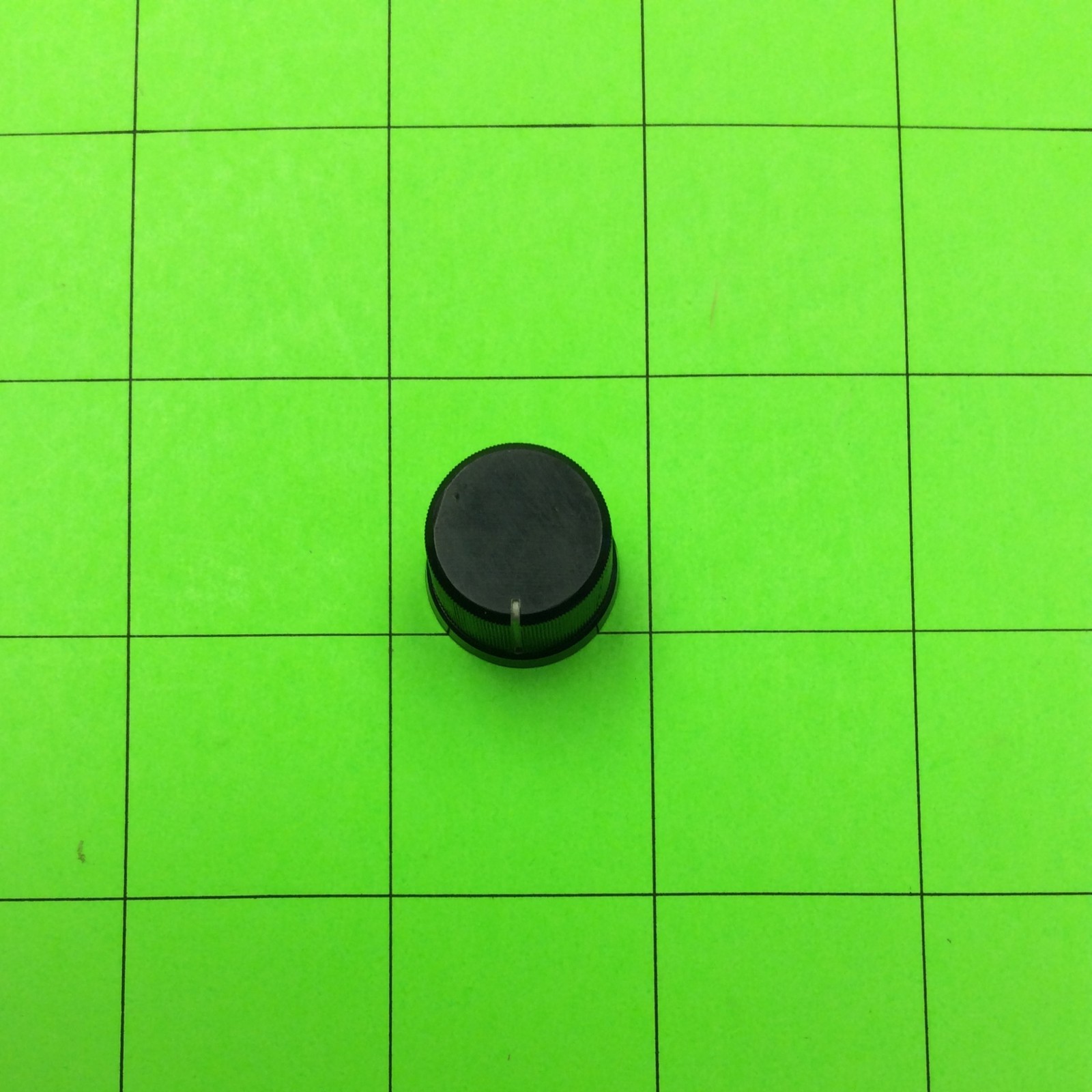 Realistic MPA-95 Stereo Amplifier Small Black Knob