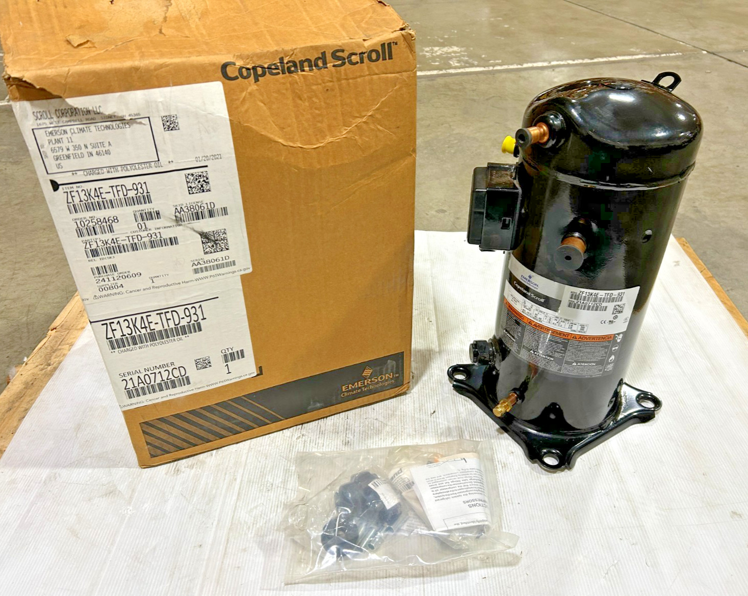 New Copeland ZF13K4E-TFD-931 Scroll Compressor 460V 3PH POE