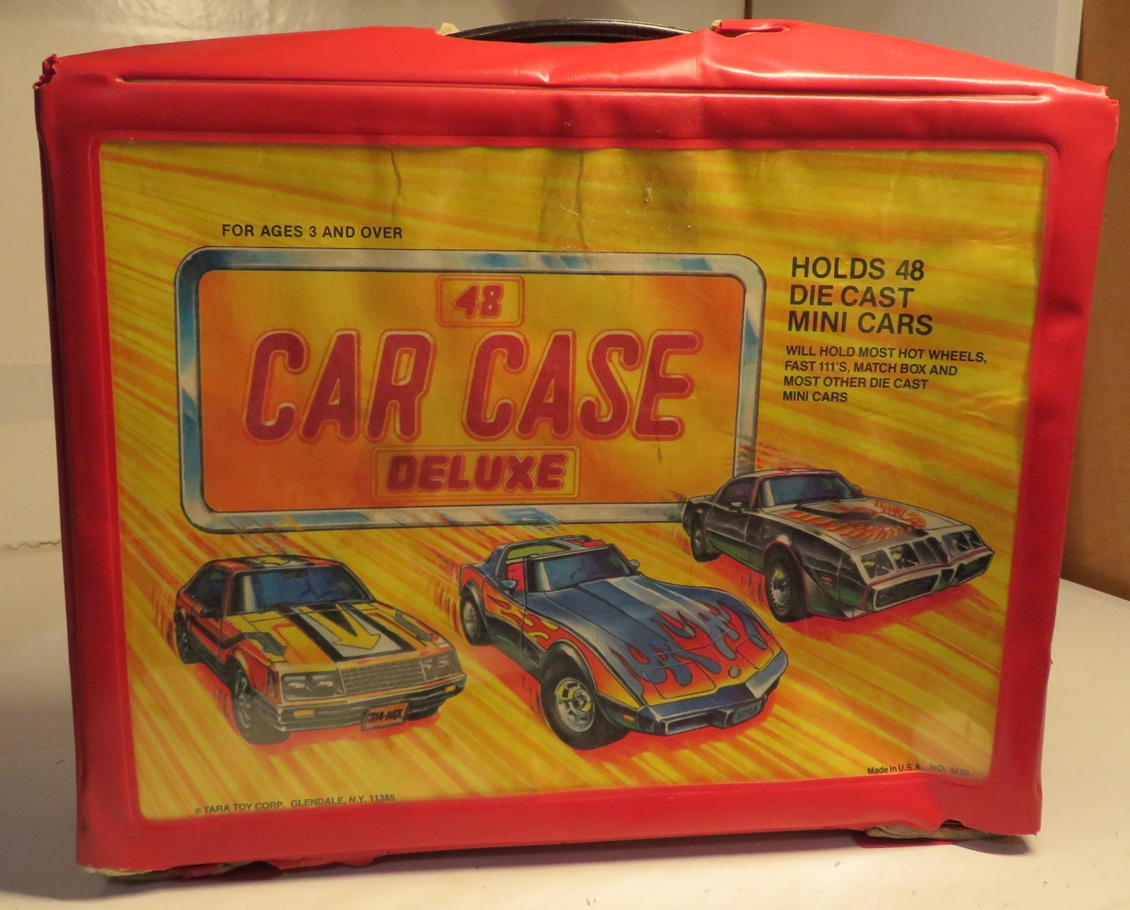 Vintage Hot wheels Matchbox Carrying Case 48 Tara Car Deluxe 1:64 Diecast Red
