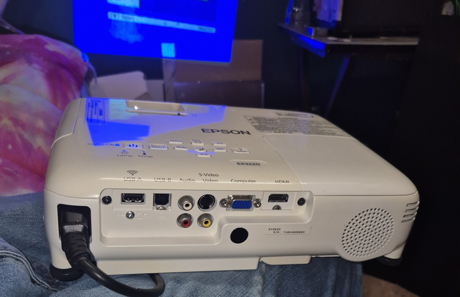 Epson EX3220 Tri-LCD Projector 0 Lamp Hours
