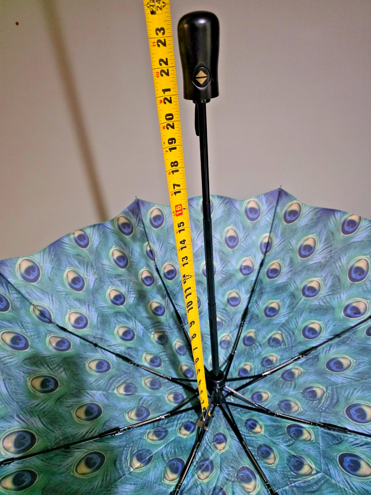 "GALLERIA Peacock Folding Umbrella "