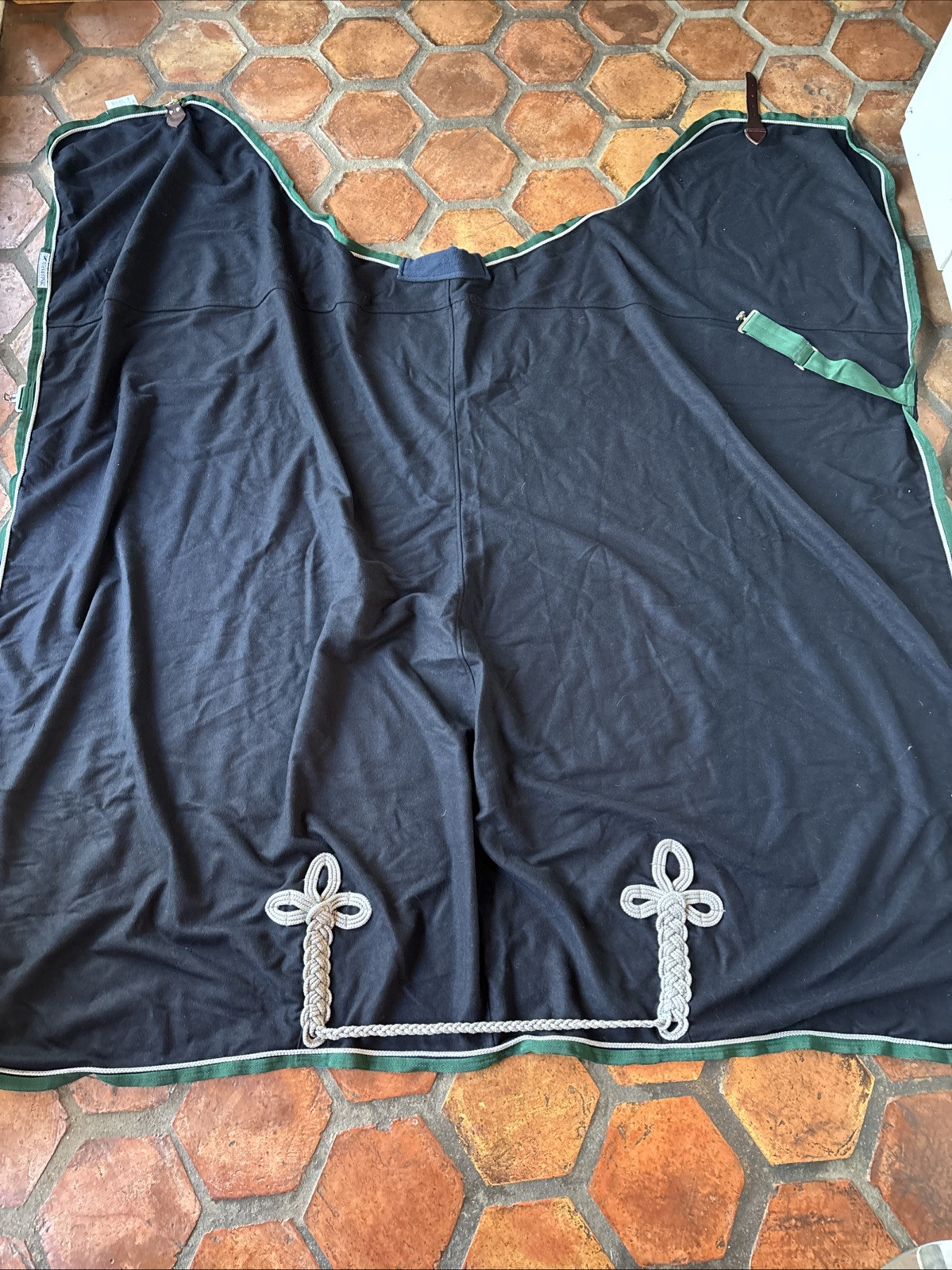NWT Smartpak Navy Blue Braided Large Horse Blanket New Wool Leather