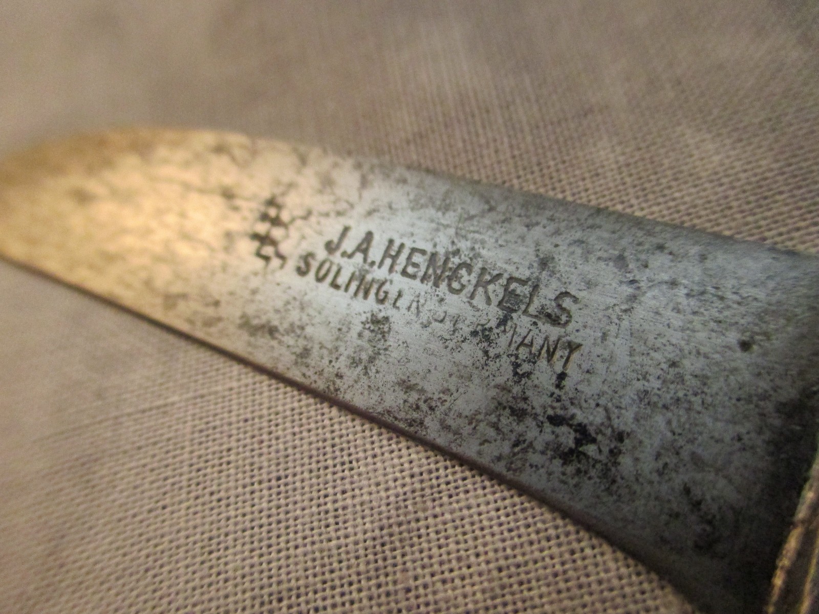 Henckels 4 inch Carbon Steel Decorating Knife