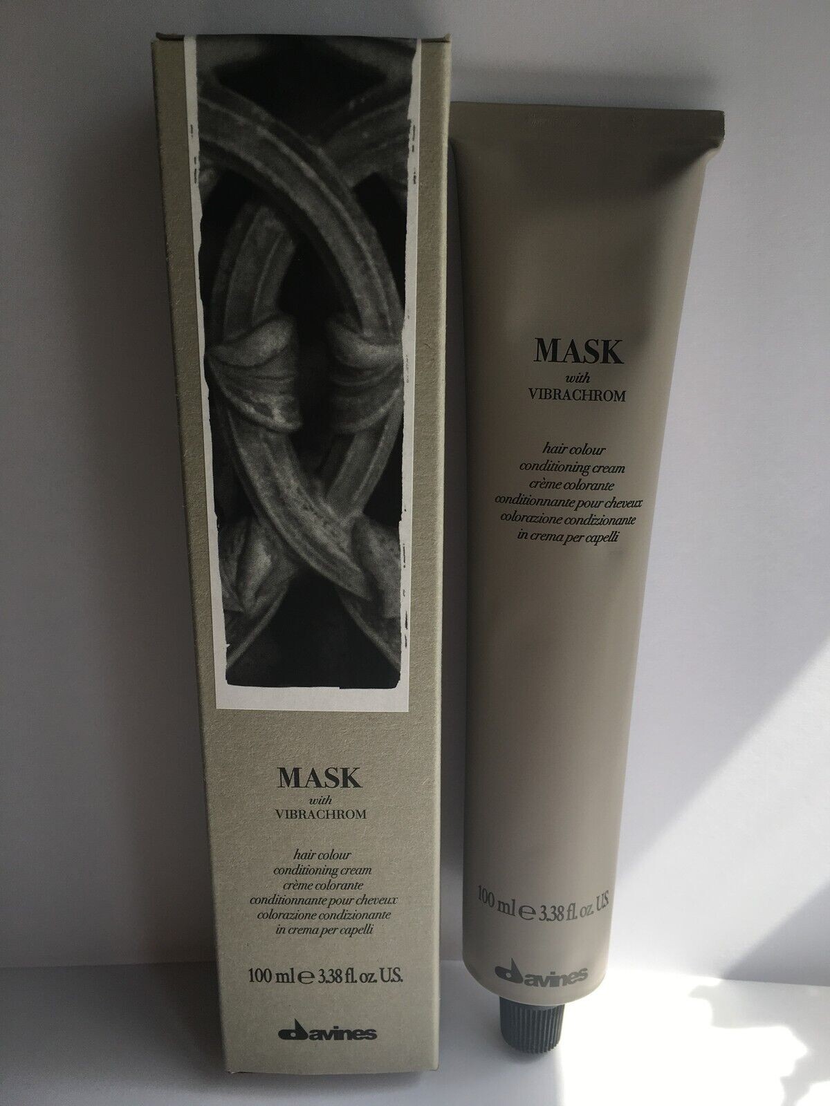 3 x 7,3 DAVINES MASK WITH VIBRACHROM HAIR COLOR conditioning cream 100ml