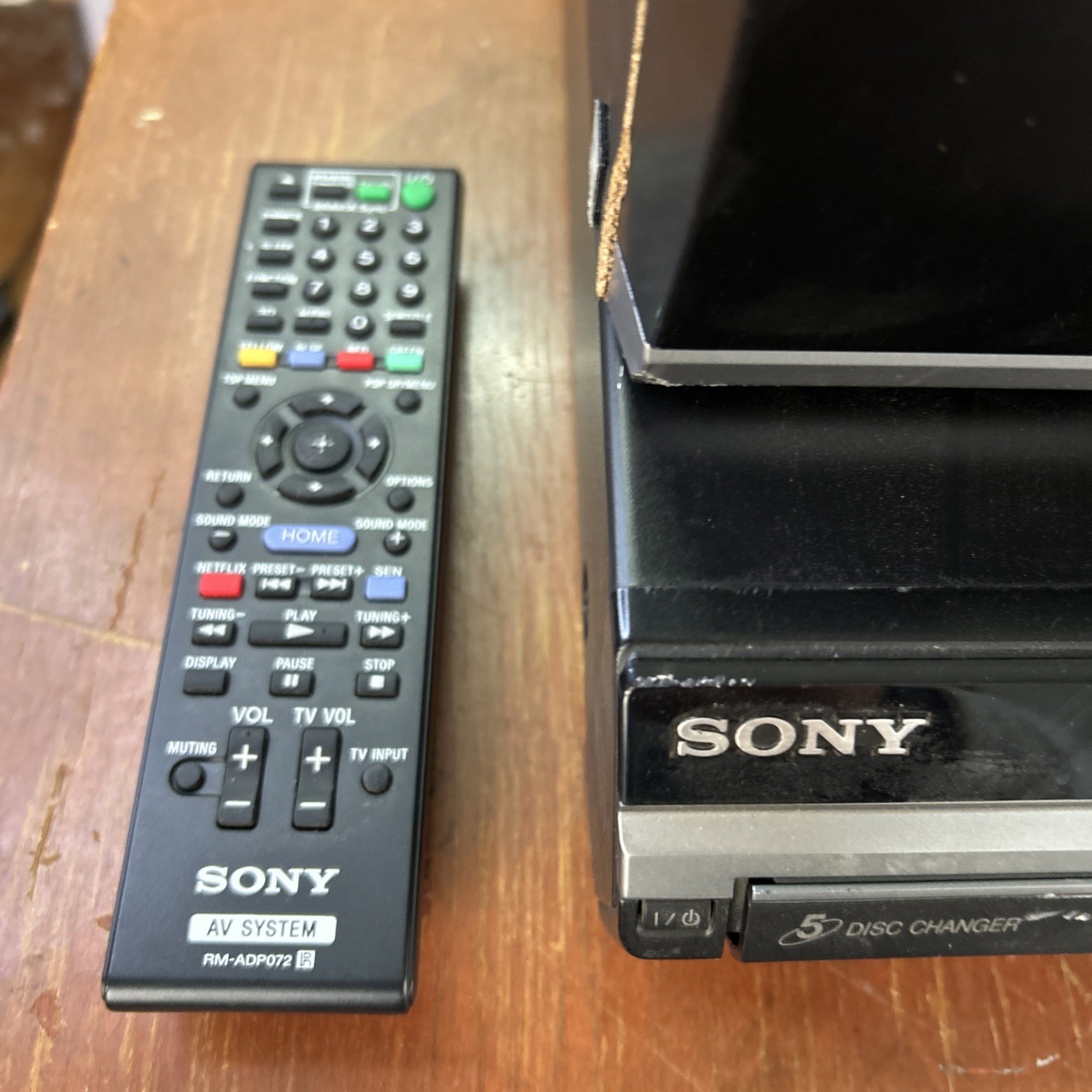 Sony DAV-HDX576WF Home Theater Receiver 5CD/DVD W/Remote, Speaker Tested & Works