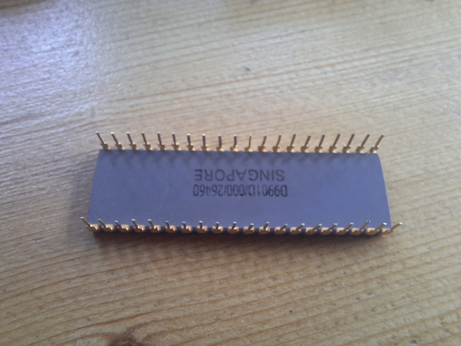 TMS9901JDL Texas Instruments vintage CPU GOLD