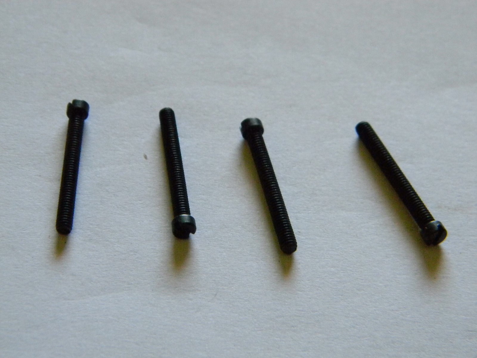 Gun Screws- Blued Slotted Fillister Head 3-56 X 7/8" (4)