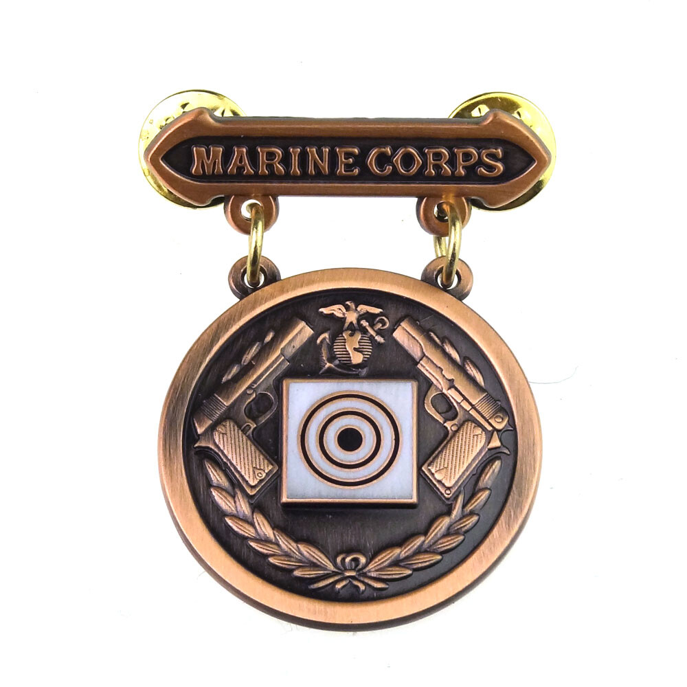 US Marine Corps Pistol Competition Badge Pin USMC Marksmanship Insignia___