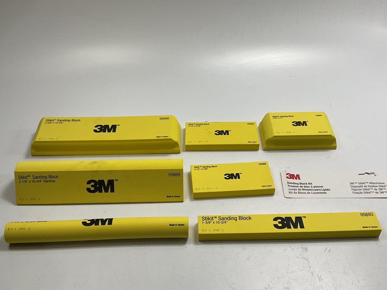 3M 05692 Stikit Sanding Block Kit, PSA Attachment, 7 Blocks Total