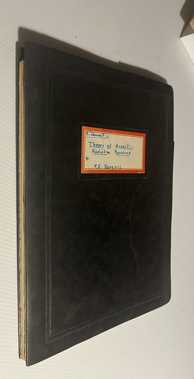 Manuscript 1951 Theory of Acoustic Radiation Pressure F.E. Borgnis Caltech