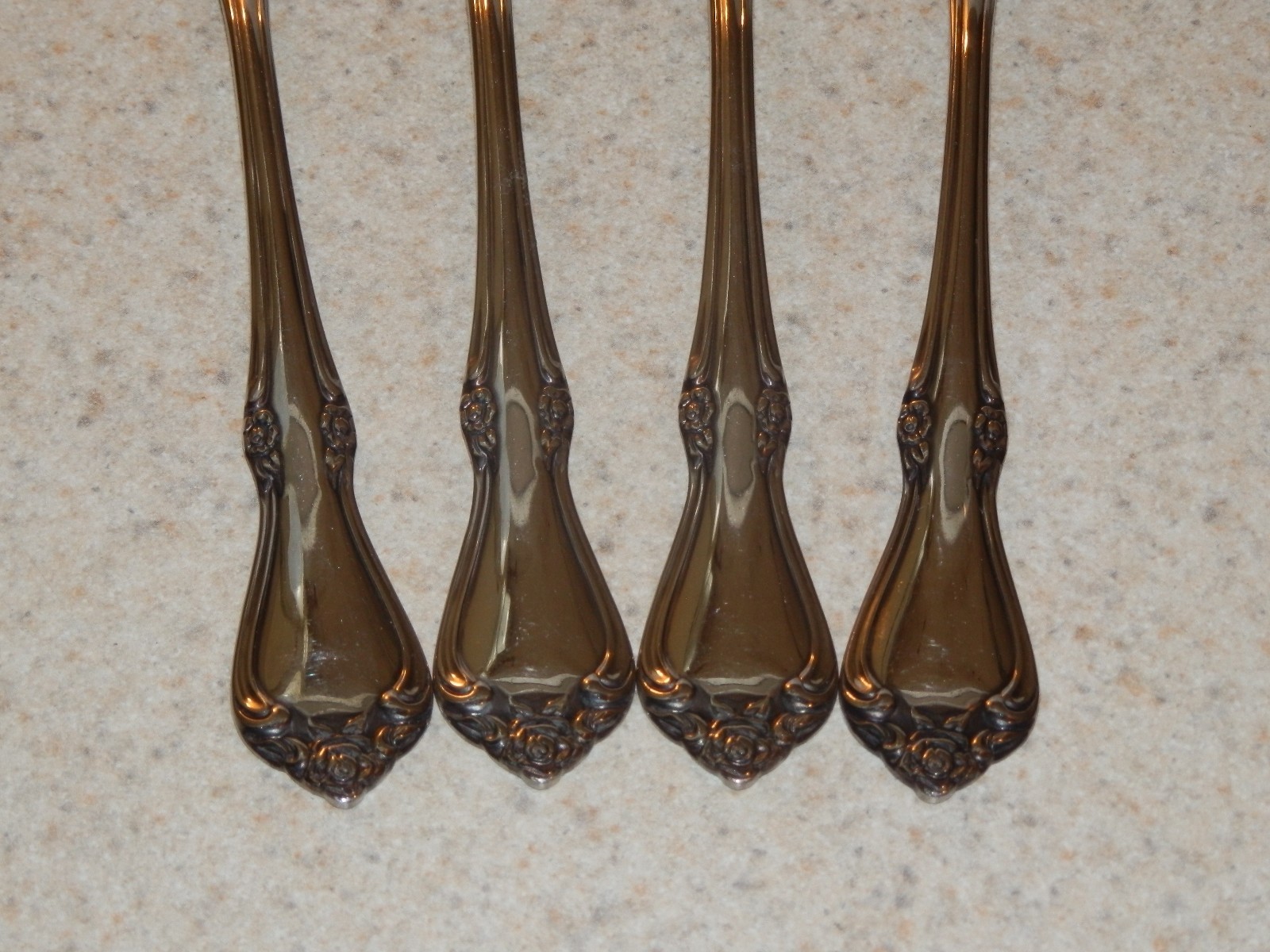 ONEIDA STAINLESS FLATWARE CELEBRITY PATTERN 4 SALAD FORKS 6 1/4"