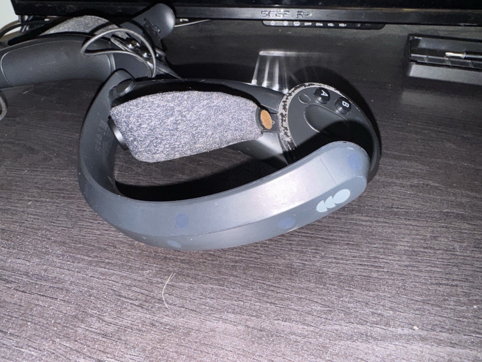 Valve Index VR Controllers - Black Pair (V003665-20)