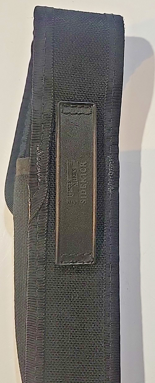 Uncle Mike's 8818-3 Streamlight Stinger Flashlight Case new without package
