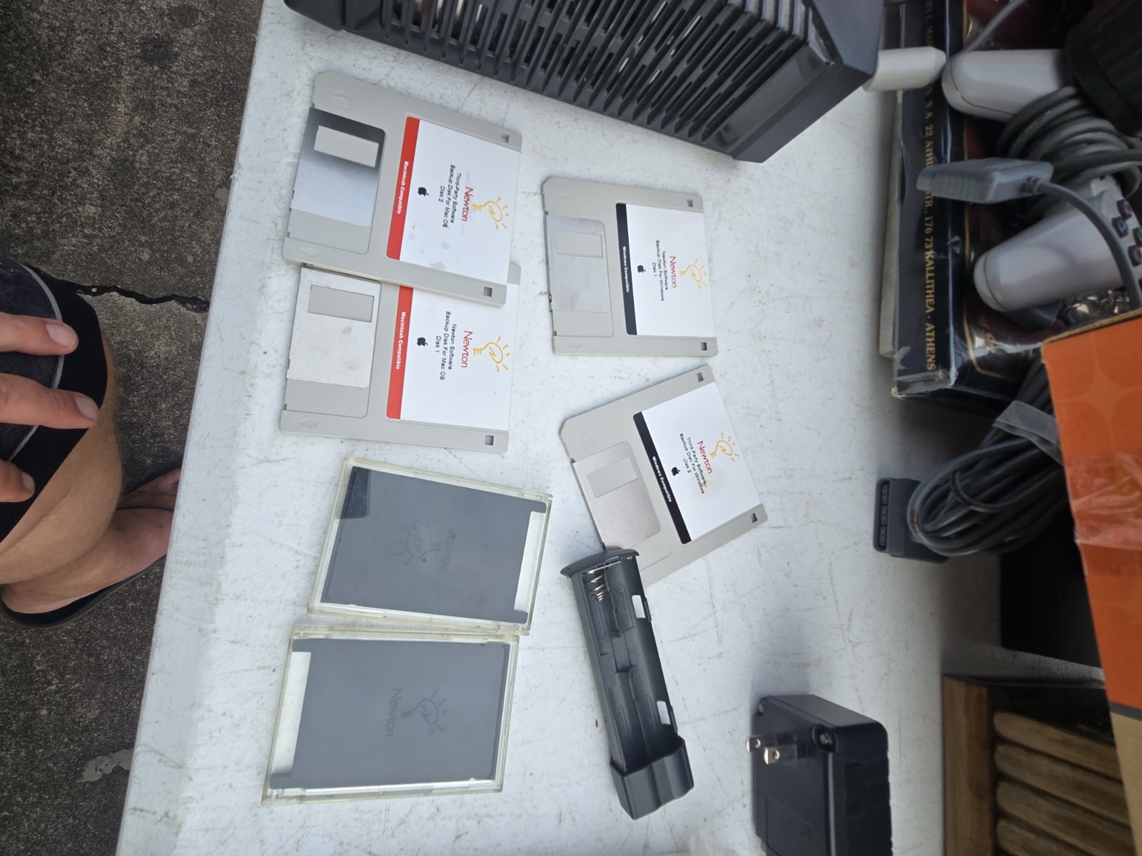 Apple Newton MessagePad 2000 Bundle Flash Memory Stylus Extras Working