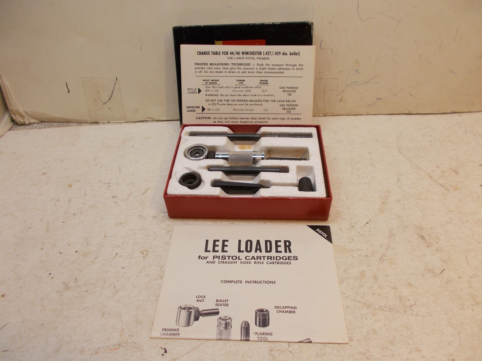 lee loader for 44/40 win + charge table + ins