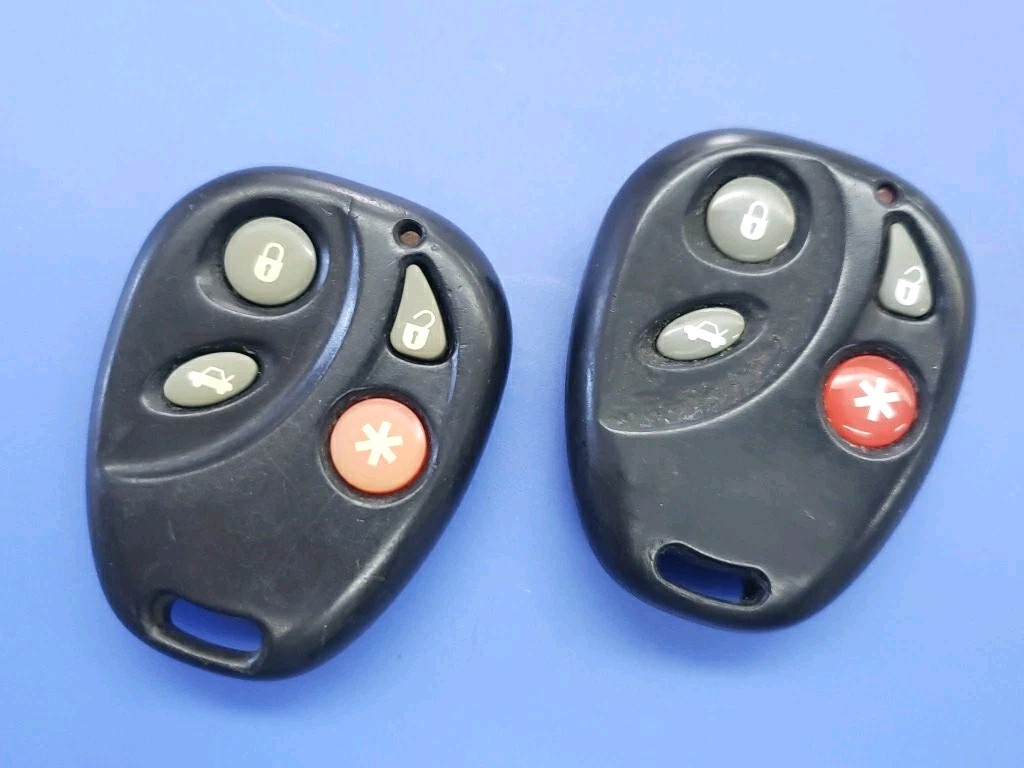2x BULLDOG FCC ID: J3S0045CH00 Remote Fob Transmitter Model: C705