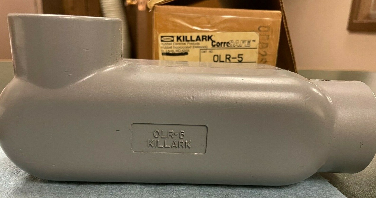 KILLARK OLR-5 ALUMINUM CONDUIT BODY 1-1/2" Type LR