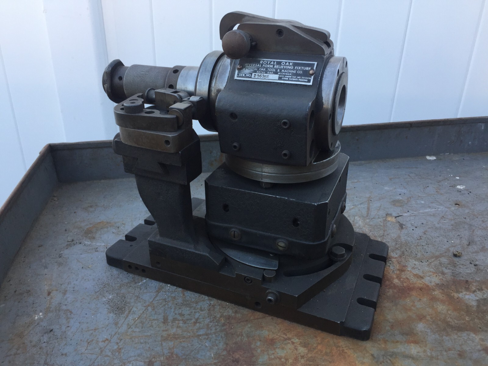 NICE ROYAL OAK UNIVERSAL FORM RELIEVING FIXTURE