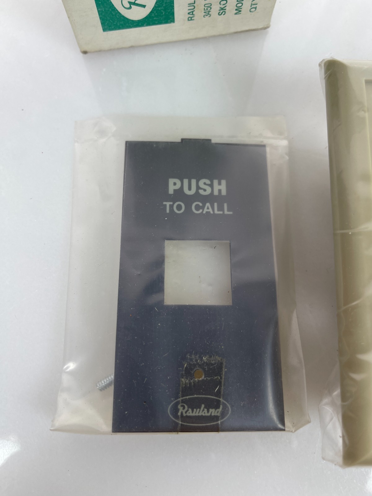 Rauland RS507D Push To Call Intercom Switch Nurse Call Station NOS