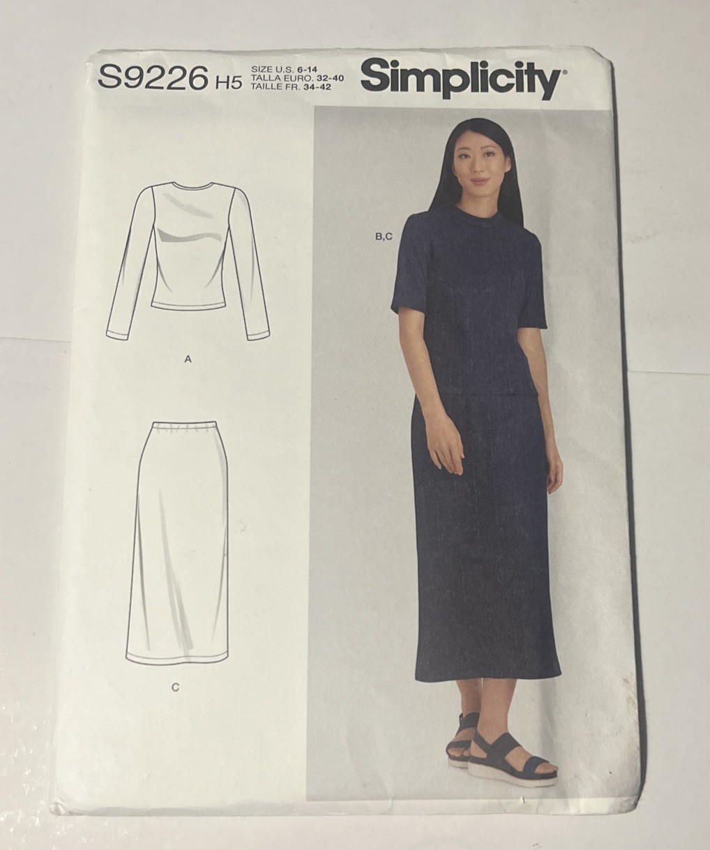 Simplicity 9226 Misses' Knit Tops & Skirt  (6-14) NEW UNCUT