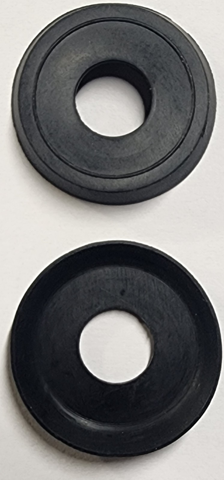 TWO NEW COLEMAN NEOPRENE PUMP CUPS (#216-1091) FITS 220 200 242 425 413 236 237