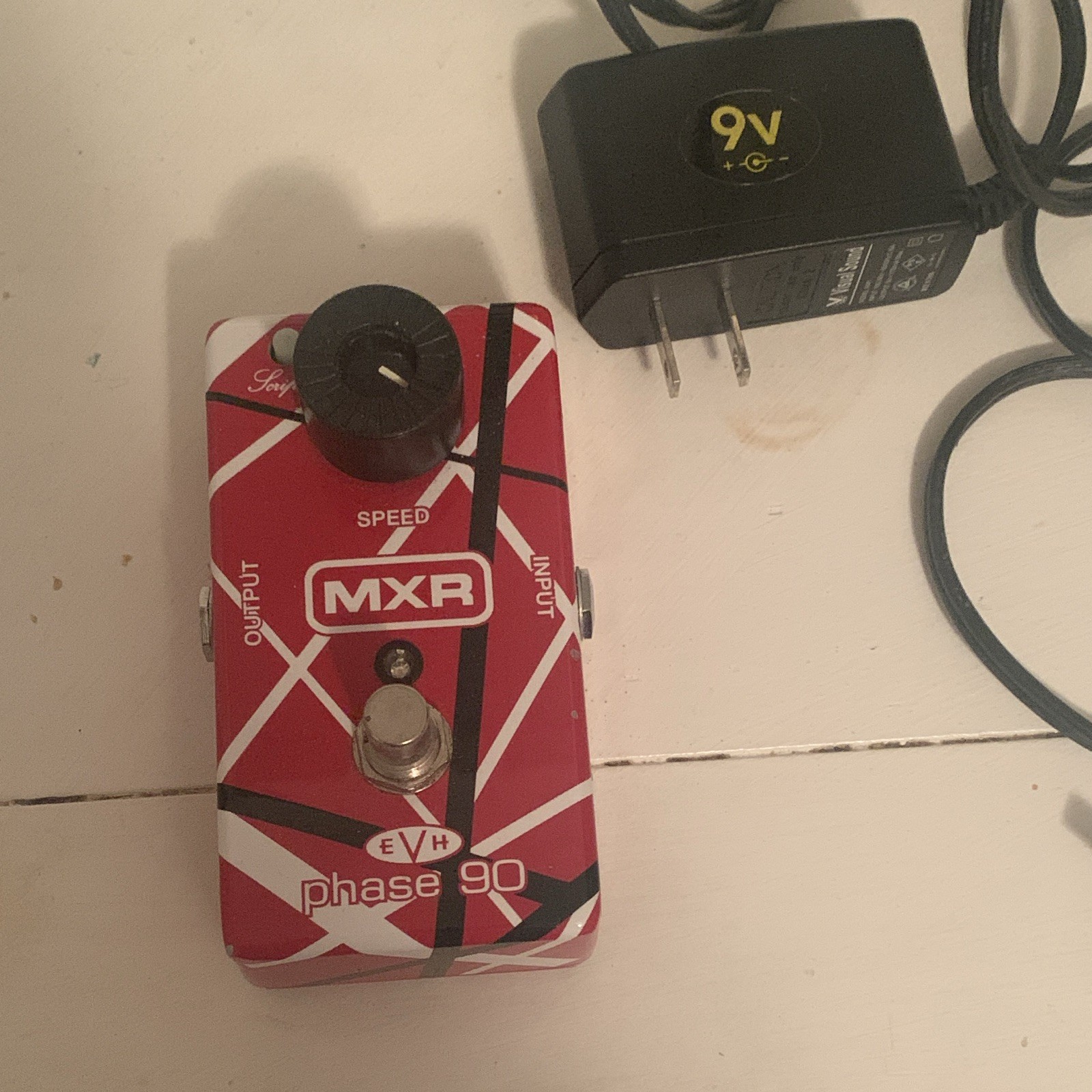 MXR EVH Phase 90 Analog Phaser Pedal for Electric Guitar with 9V Adapter