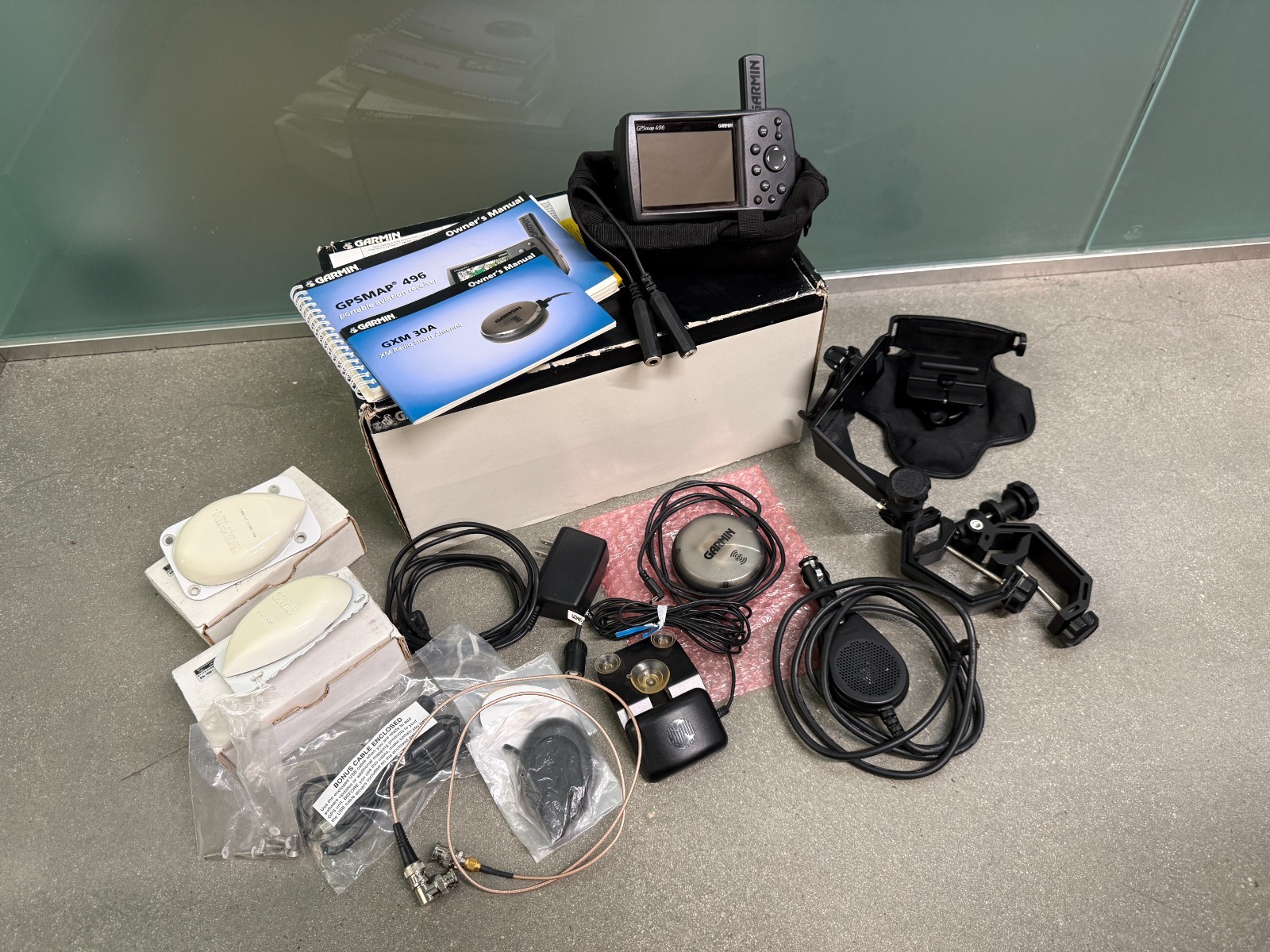 GARMIN GPSMAP 496 AVIATION/MARINE/AUTOMOTIVE BUNDLE