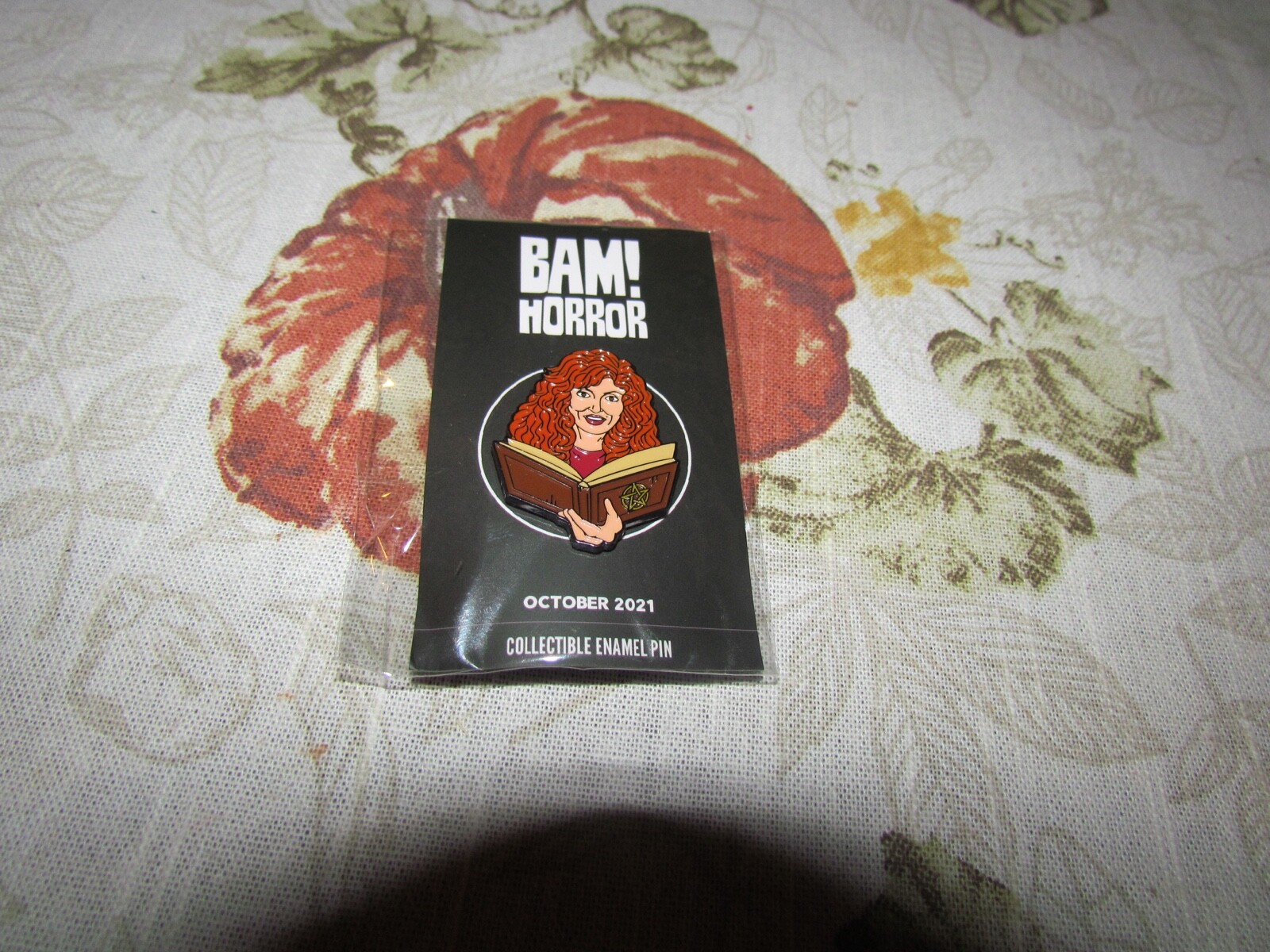 BAM EXCLUSIVE HORROR WITCHES OF EASTWICK ALLEYCAT 2021 PIN RARE NEW SEALED