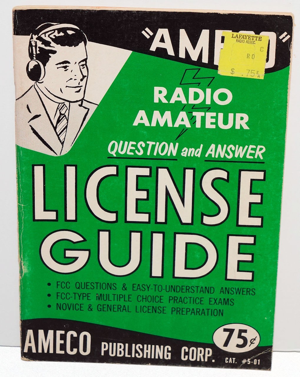 Ameco Radio Amateur Question and Answer License Guide - 1973