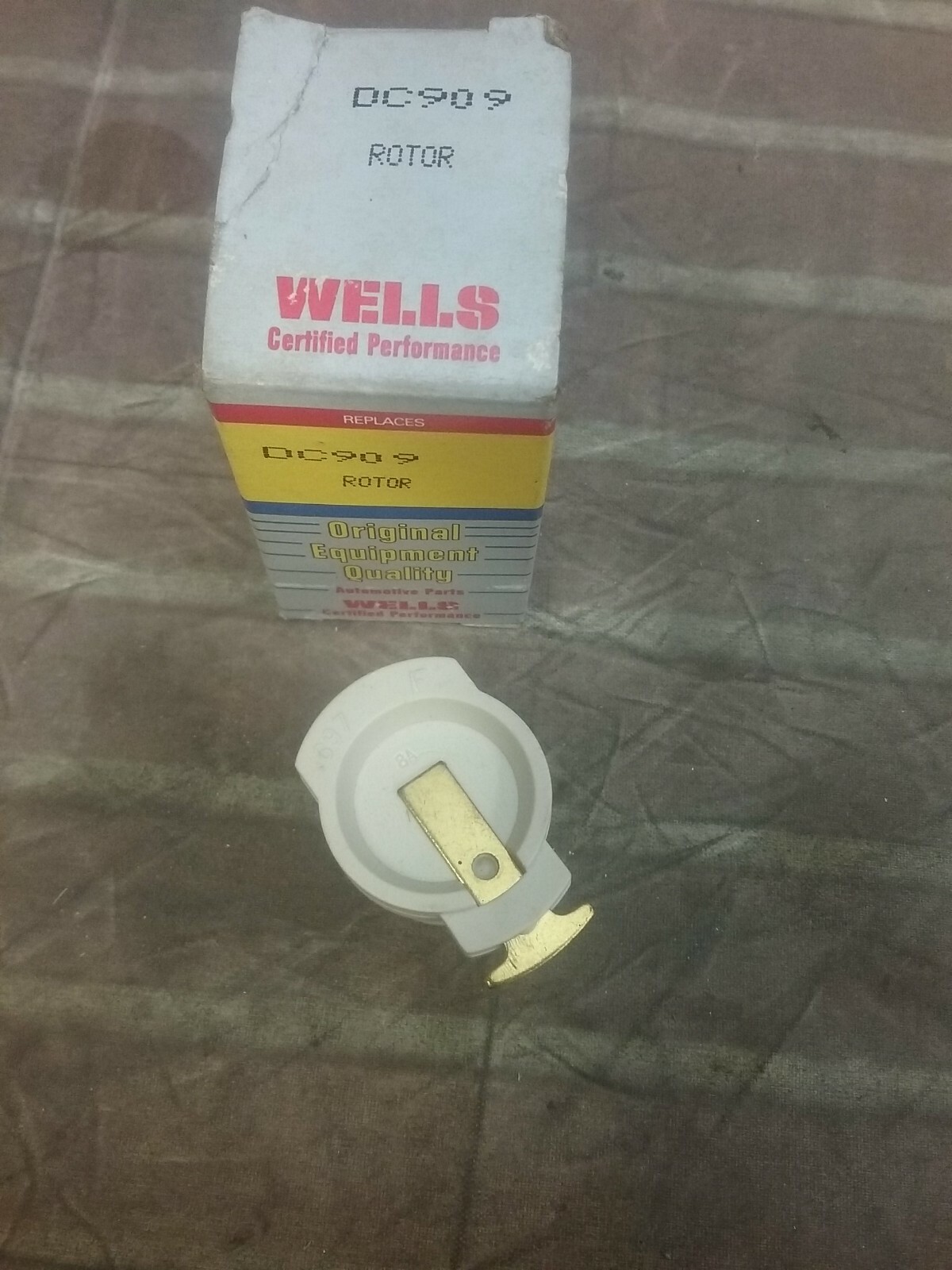 Distributor Rotor  Wells DC909