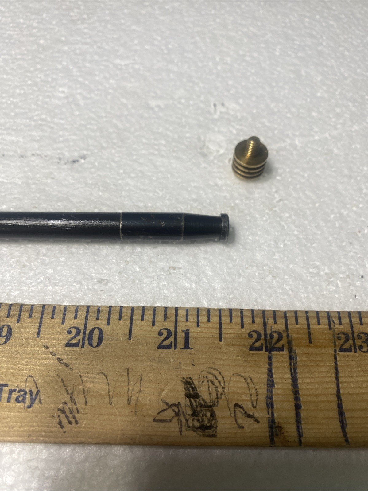 Fiberglass Ramrod 21 1/2" Longs 3/8" Diameter