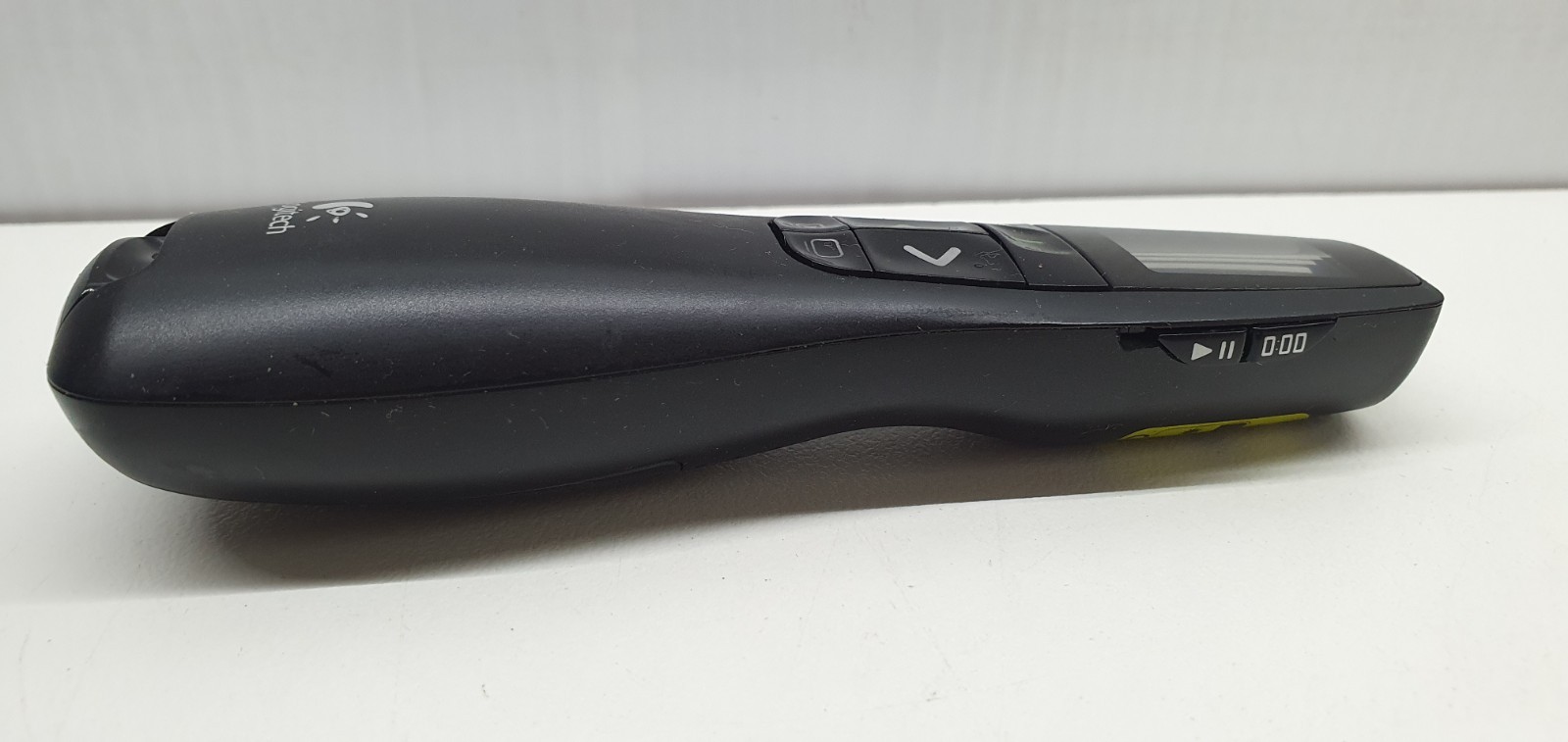 Logitech R-R0003 Presentation Pointer Remote Only Used Works & Cover READ