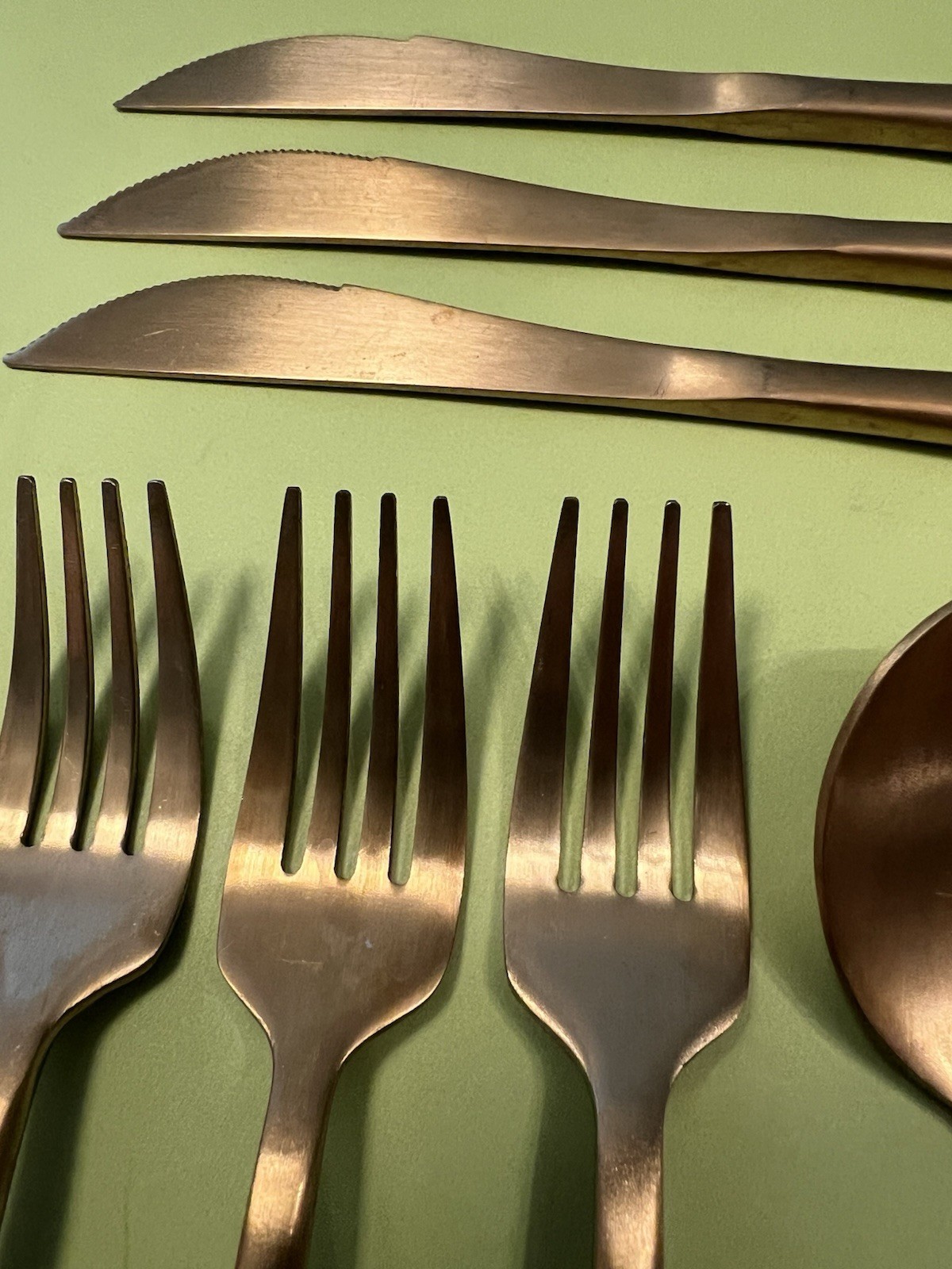 Possibly Gugrida Matte Gold/ white Flatware Setting For Four Minus One Knife
