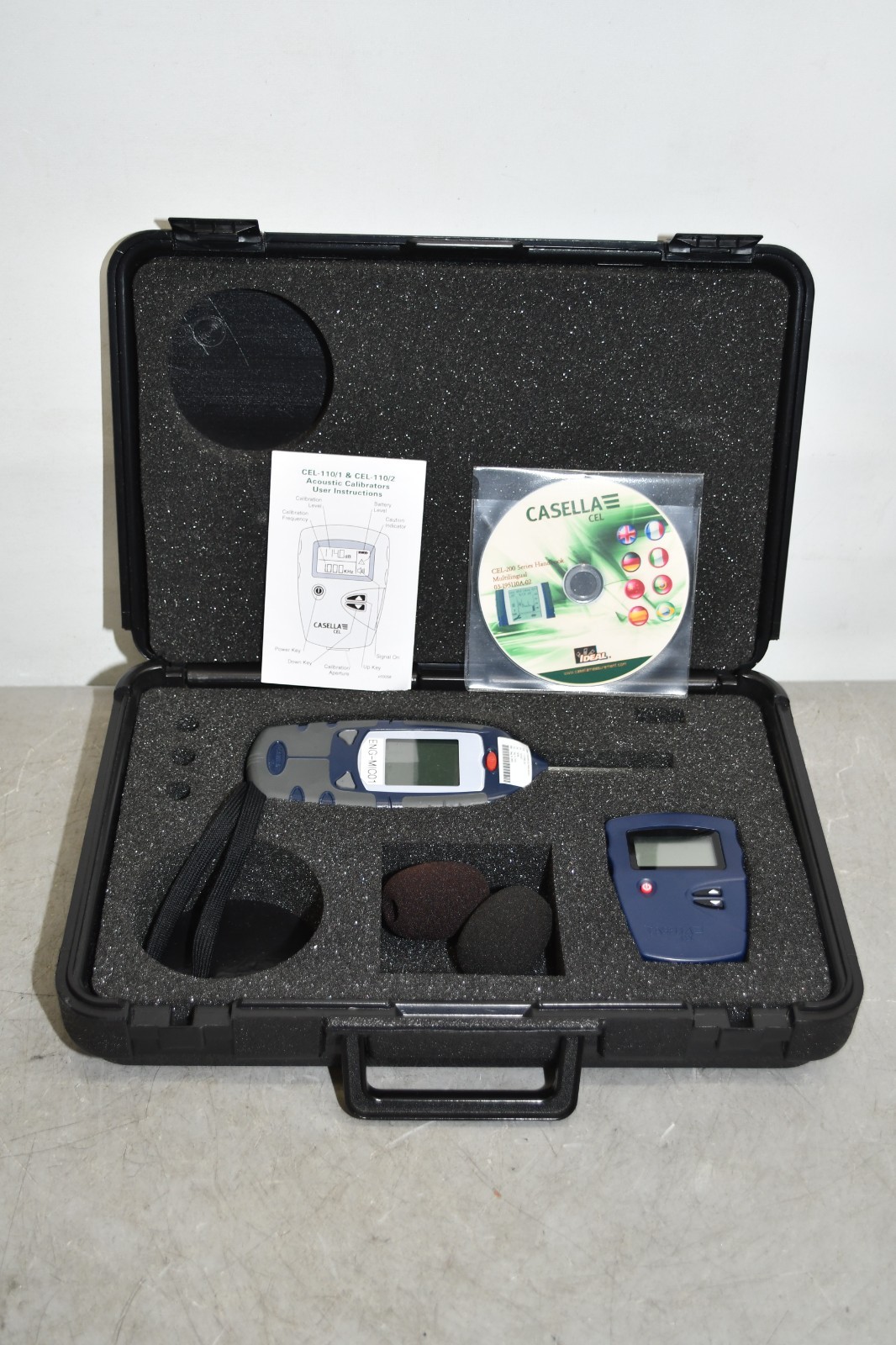^ Casella CEL-24X Noisemeter & CEL-110/2 Acoustic Calibrator #X6043