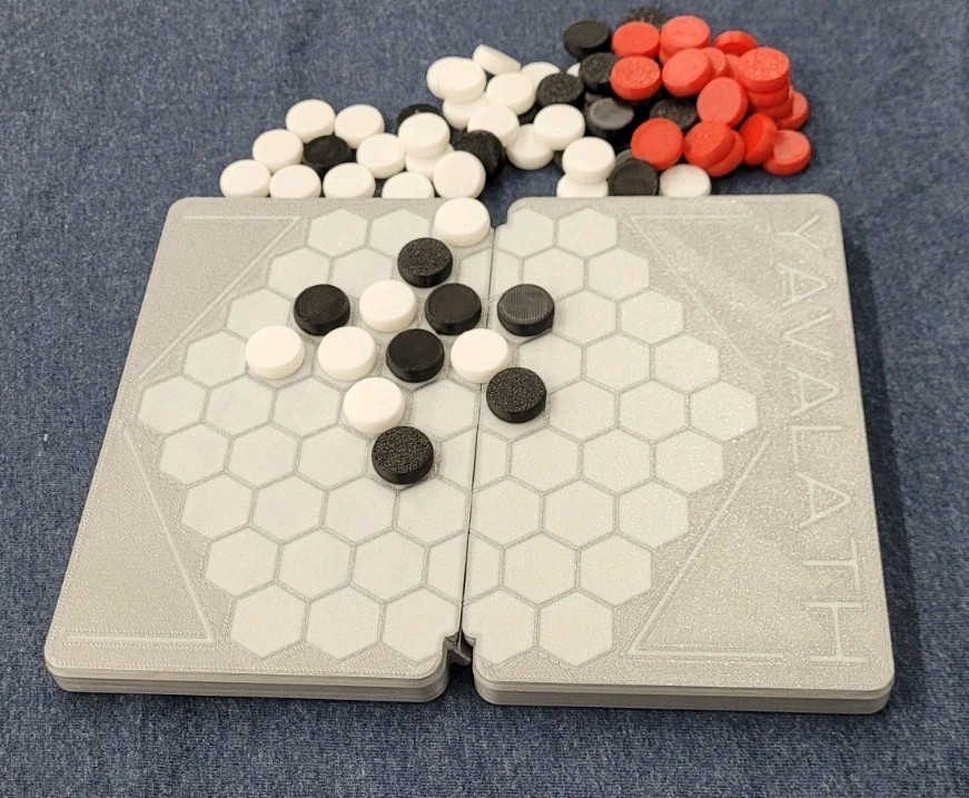 YAVALATH Board Game - Simple strategy game