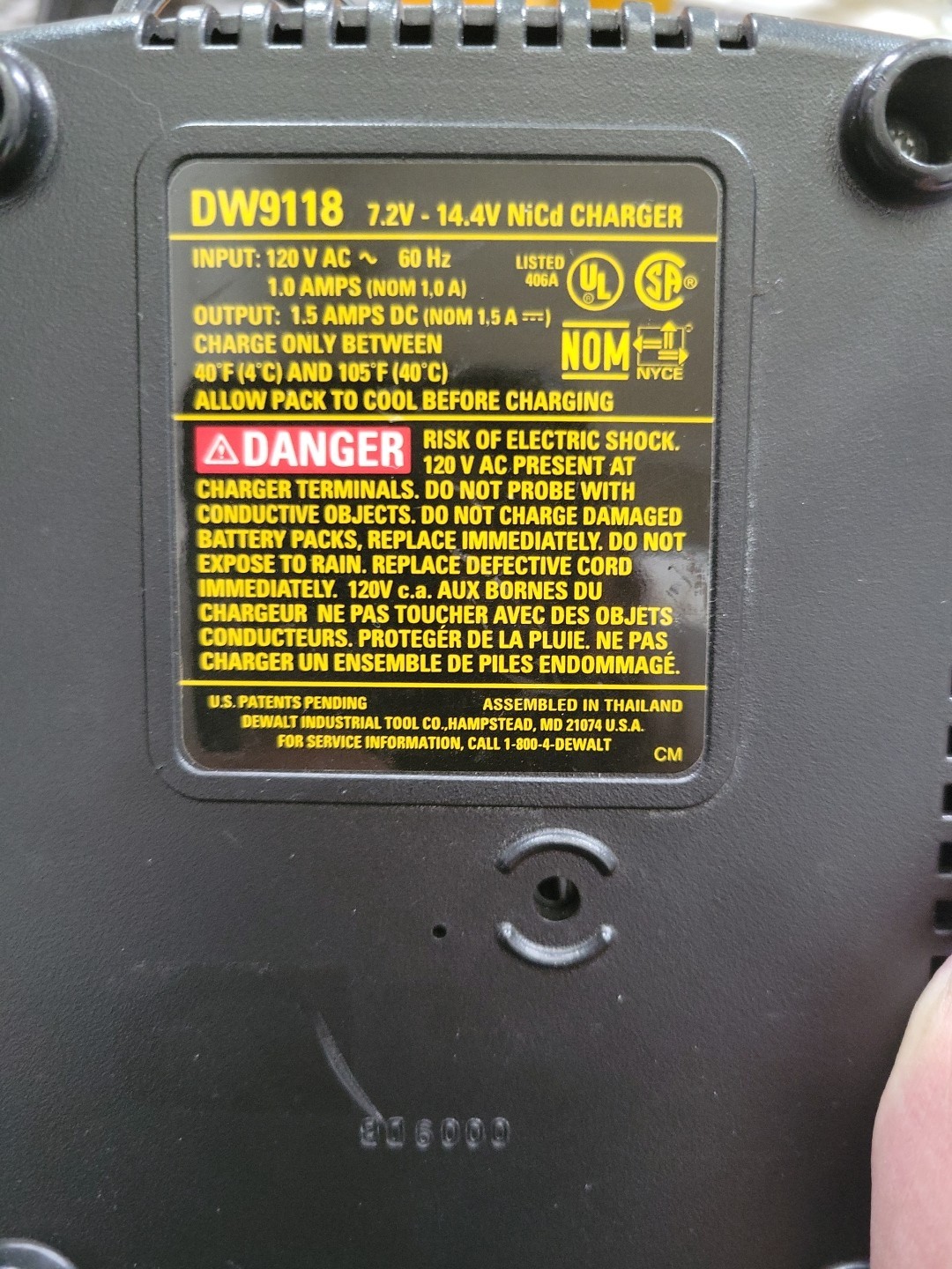 Dewalt Combo Set Kit 12volt Circular Saw, Drill And Light Battery ~Please Read
