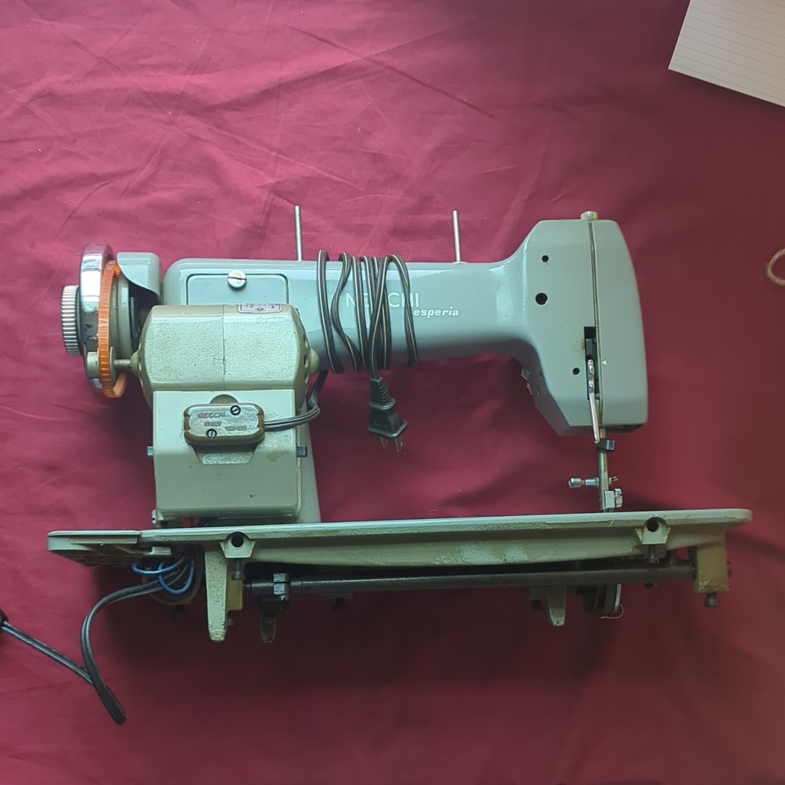 Necchi Esperia Electric Sewing Machine Buttonhole-Stitch Quilting Attachments